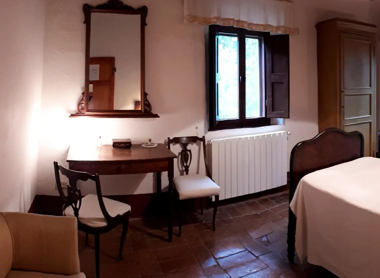 Oda ve Kahvaltı Casa Divina B&B Toscana Yoga Natura Plant Based Lorenzana İtalya