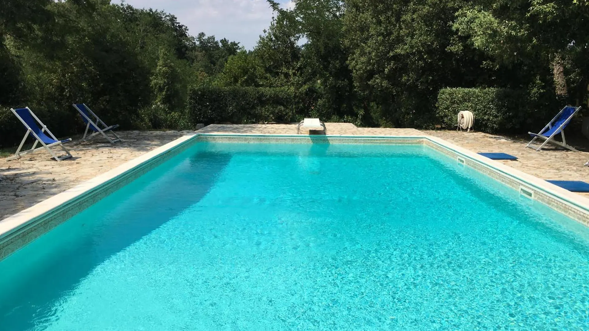Casa Divina B&B Toscana Yoga Natura Plant Based Lorenzana Italy
